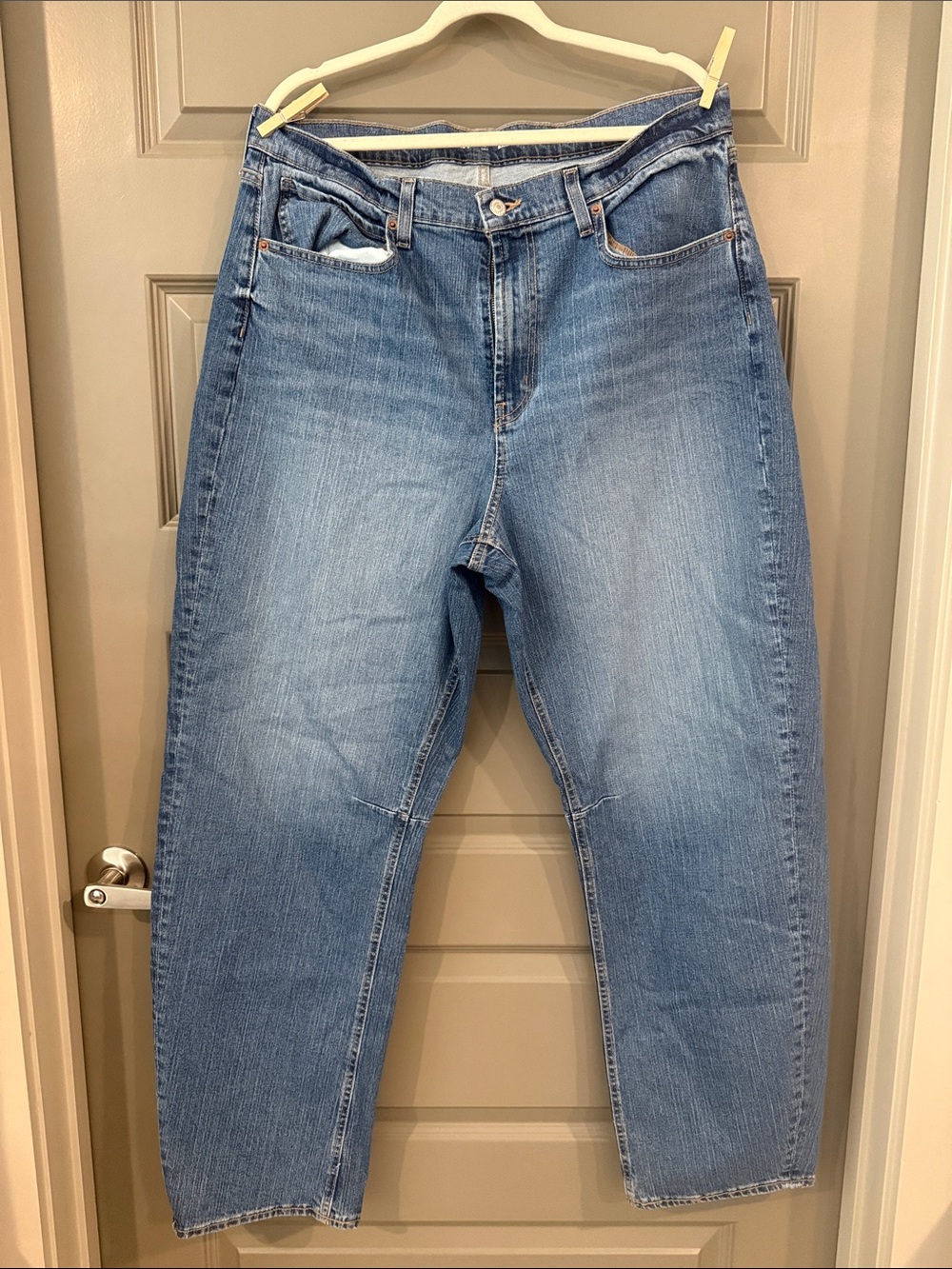 Old Navy Light Blue Relaxed Women’s Jeans